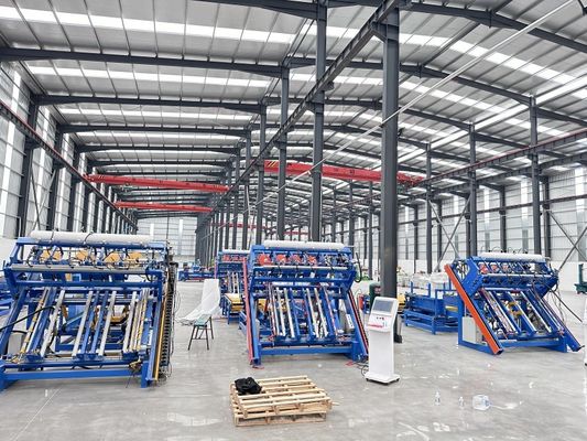 High Capacity Automatic Wood Pallet Machine Come With Stacker And Conveyor