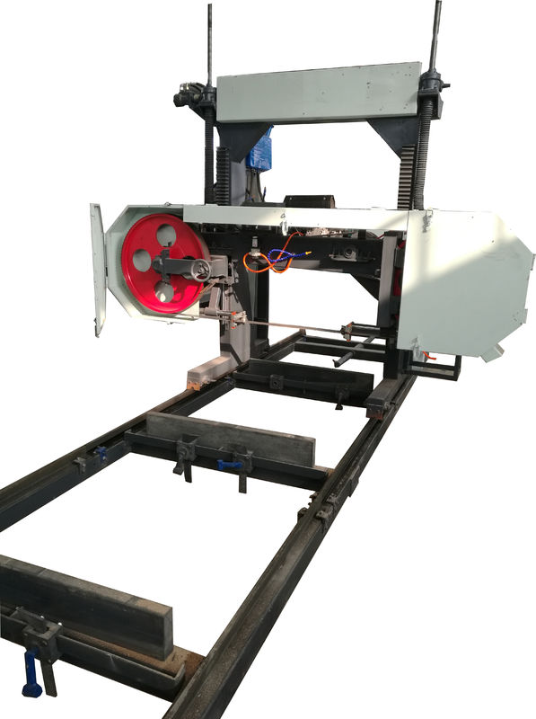 Diesel Saw mills, Tree cutting horizontal bandsaw mill, Portable sawmill for sale