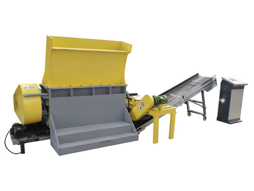 Small wood pallet crusher / nail wooden pallet crusher machine Pallet grinder