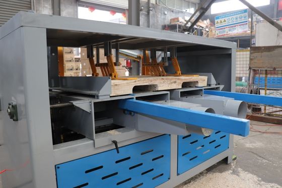 Einkopf-Paletten-Notcher-Alloy-Messer-Holz-Slot-Fräsmaschine Kapazität 800 Stück/Stunde