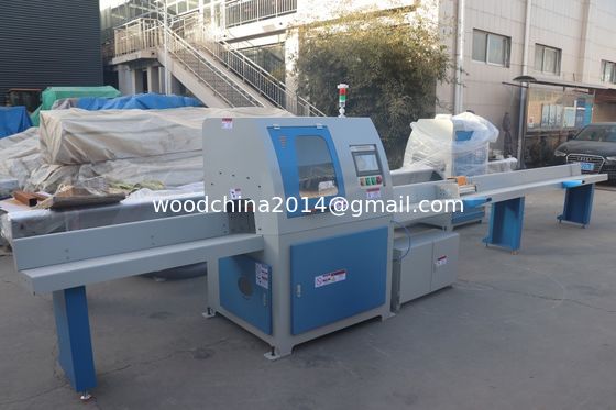 Fortgeschrittene, hocheffiziente, stabil arbeitende, automatische Holz-Kreuzsauge 600 mm mit 11 kW/15 PS 5-30 m/min