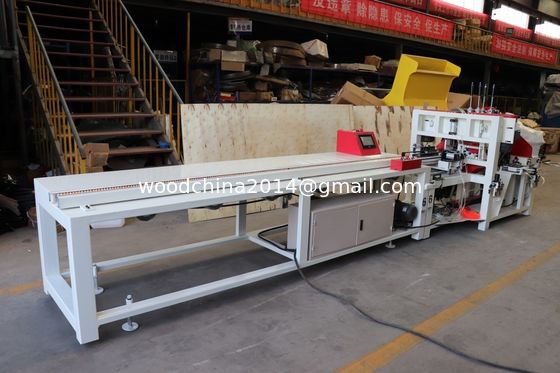 Holzbearbeitungsmaschinen Palettenmaschinen Produktionslinie Sägemühle Sperrholz Fuß Pier Schneidmaschine zum Schneiden und Nageln