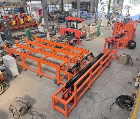 CNC-Holzsägemaschine Zwillingsvertikalbandsägemaschine Holzschneidestamm Sägemühle zum Verkauf