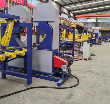 CNC-Holzsägemaschine Zwillingsvertikalbandsägemaschine Holzschneidestamm Sägemühle zum Verkauf