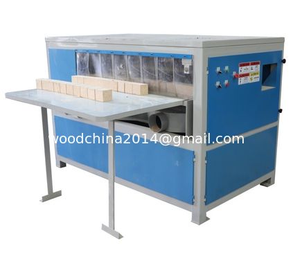 Maschine zum Schneiden von Palettenblöcken mit mehreren Klingen Automatische Maschine zum Schneiden von Holzpalettenblöcken mit mehreren Euro