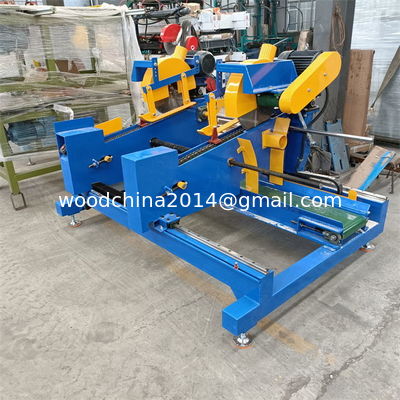 Professionelle Holzpalettenmaschine Automatische Doppelspitze Trimmen Kreuzschnitt Säge
