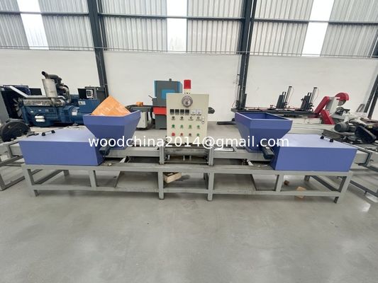 Neue automatische 2-köpfige Holzsplittersäge Staubblockmaschine Holzpalettenmachine