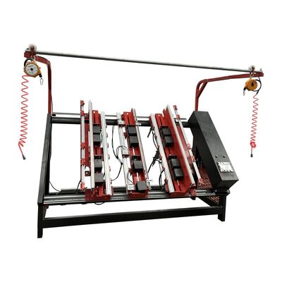 PT-1600 Holzpaletten Nagelmaschine mit 700-1600 mm Breite, 700-1300 Tiefe und 240-320 Paletten/8 Stunden Kapazität